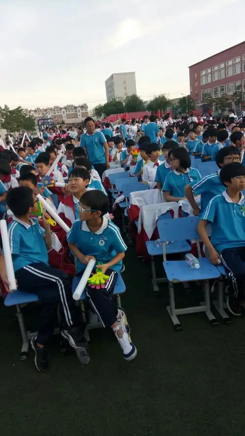 通辽八中第十九届艺术节,星光璀璨.