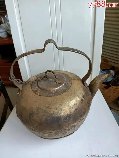 民国老铜壶(匠人全手工敲制超大铜壶)_论坛图片_第1张