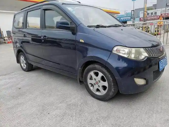 五菱宏光各位大神12年的车跑了差不多10万公里还能值多少钱