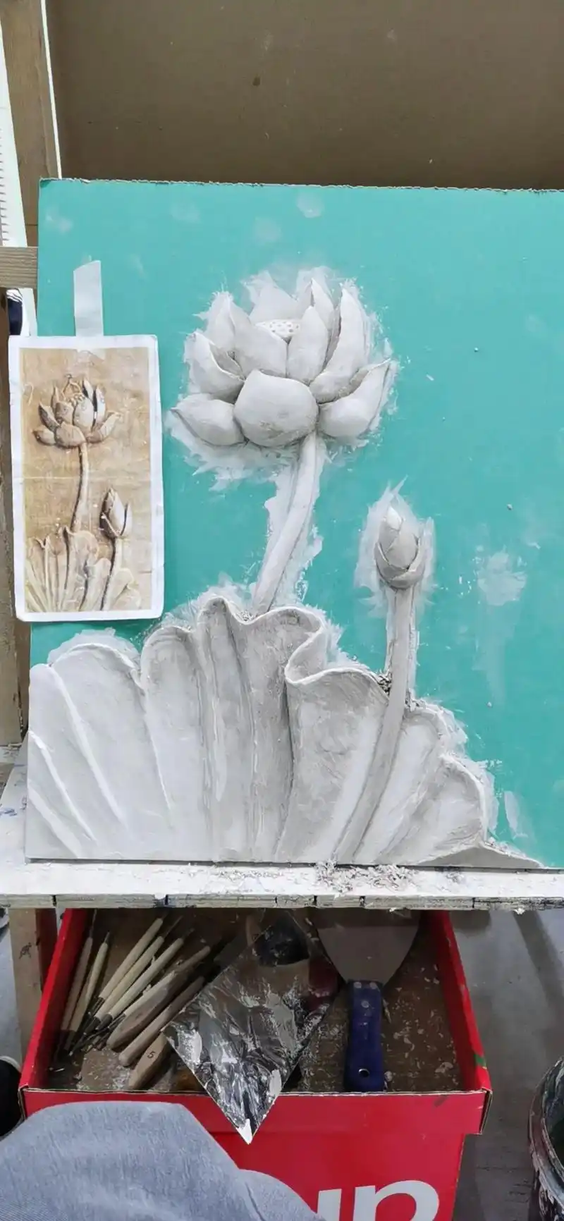 今天你画画了吗?#佳佳北方班#浮雕壁画 #手绘壁画  - 抖音