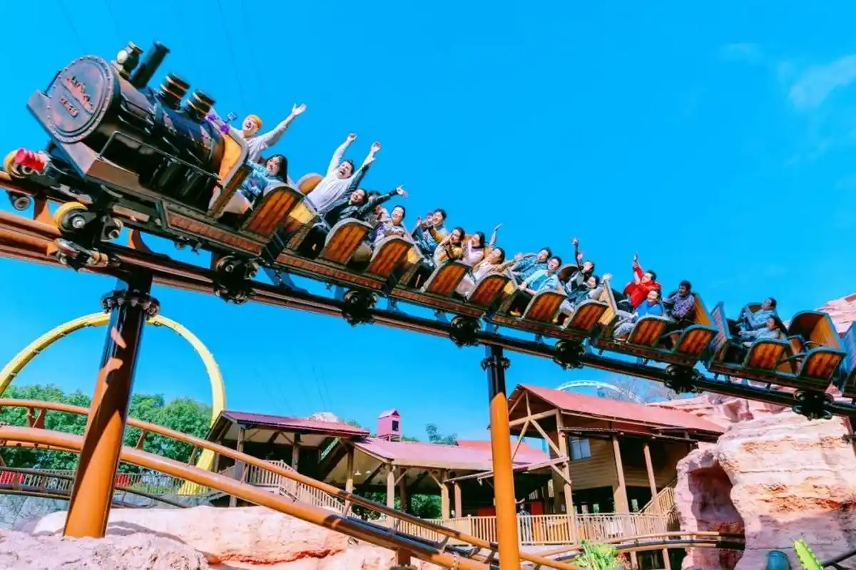 深圳欢乐谷.有一说一,游玩体验非常好,值得去玩 .