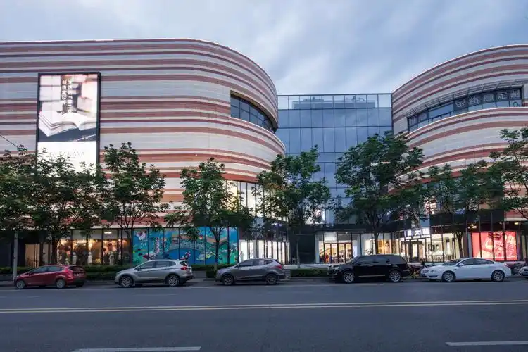 南京仙林金鹰湖滨天地