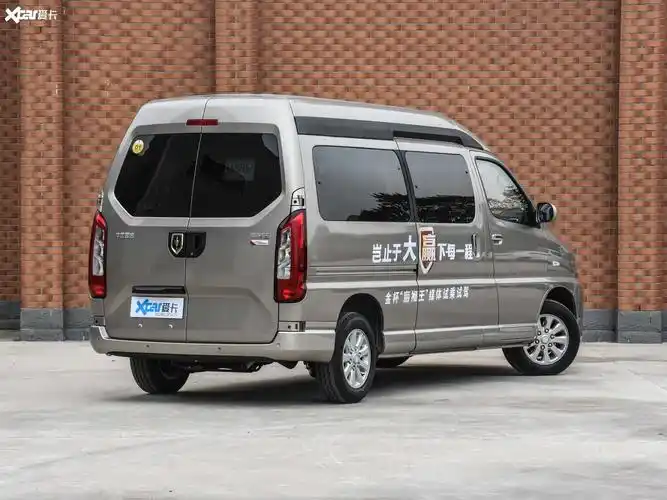 0l 商务王系列致享型 高顶 7座  2021款金杯海狮王 2.