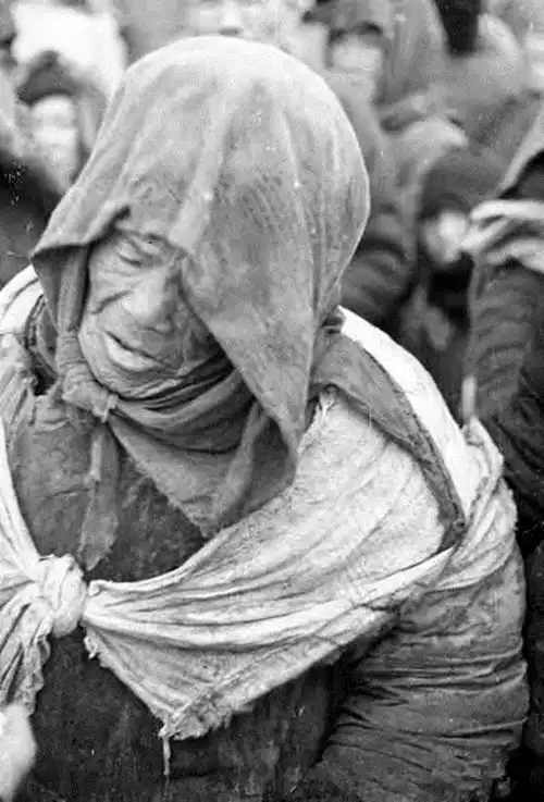 1942年悲惨的河南大饥荒珍贵照片