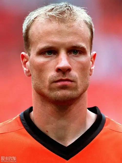 【十年】——千禧年的那一抹"橙色"仍在心头