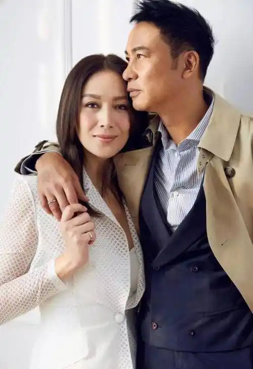 演员任达华娶小12岁超模妻子婚后生一女一家三口其乐融融