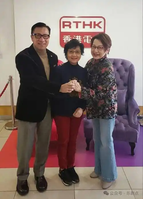 63岁女星老公打麻将深夜不归家,在家哭着等,令对方悔改_杨伟诚_张德兰