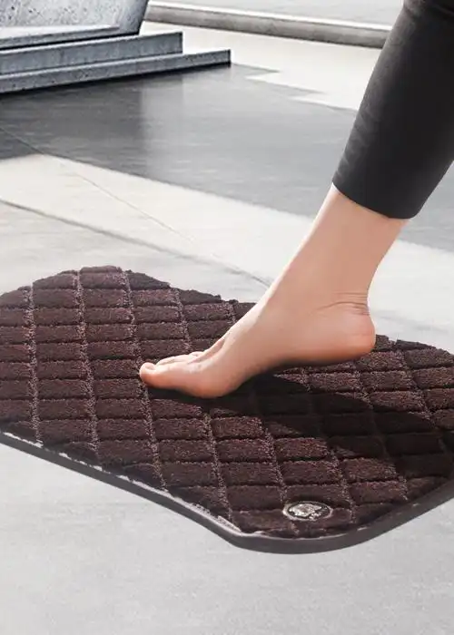 [仙女r][仙女r][仙女r]柔软的脚感仿佛踩在云层里简直完美~#汽车脚