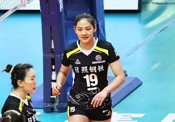 正在以色列联赛打球的山东女排队长-孙杰更新动态,参加了"分享一张你