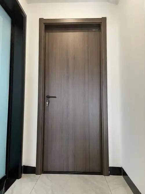 装好的门又拆了美心家美木门胡桃木色