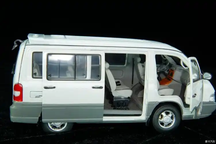 1994梅赛德斯奔驰mb100面包车1:24模型-爱卡汽车网论坛