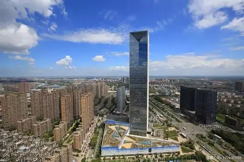 第五是南昌国际金融中心,也就是原来红谷滩国际金融中心,但我怎么看都