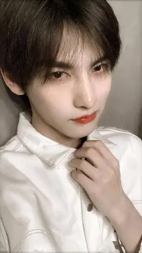 手机壁纸胡文煊