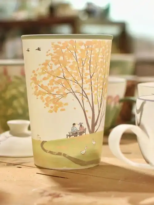 手绘水杯咖啡杯秋天的浪漫