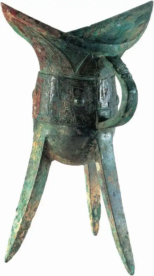 14-19 亚址角(jué) 商代晚期 高 21.