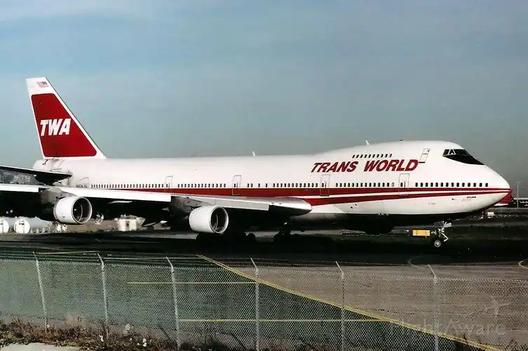 boeing747200n305tw