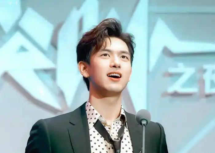 无数次心动的李现笑容集锦多图