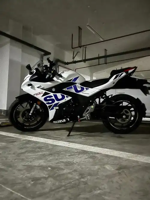 想搞成纯白的,先p着看看,白改白是不是不需要备案呀#铃木gsx250有没有