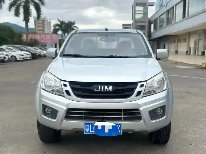 皮卡 19年4月江西五十铃加长版1.8米车卡,柴油国5排放 - 抖音