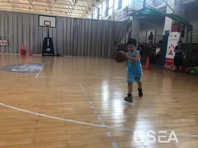 【精彩图集】新疆广汇小飞虎篮球训练营完成1-3级『运动技能』等级