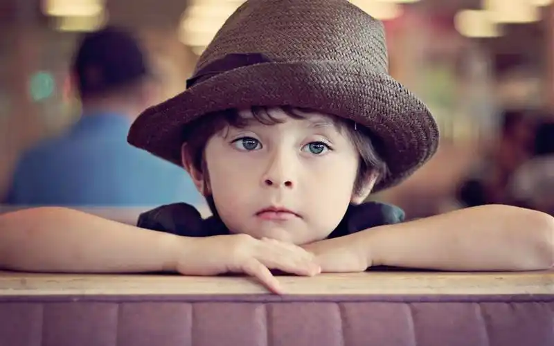 欧美小男孩可爱图片电脑壁纸欧美男孩小正太可爱男生萌娃