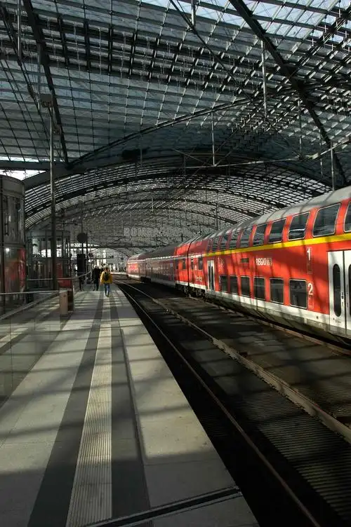 柏林火车站berlinhauptbahnhof