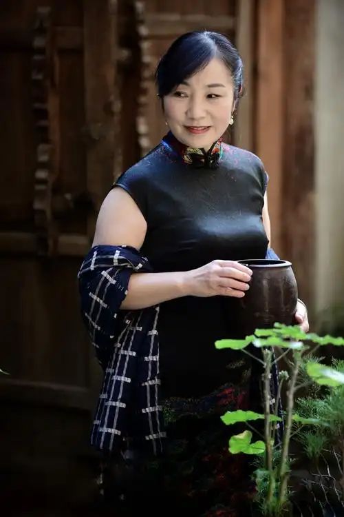 旗袍三姐妹 - 美篇