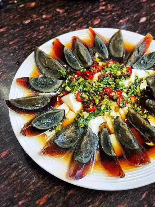 77夏季快手开胃凉菜60皮蛋豆腐