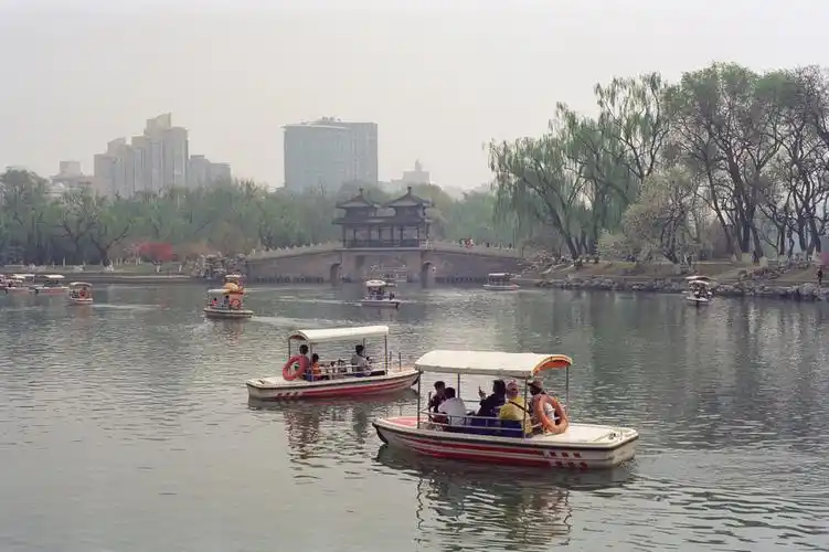 龙潭湖公园胶片