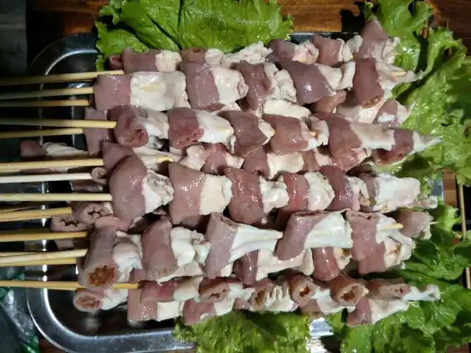 粉肠 ￥3元/串 已售3份