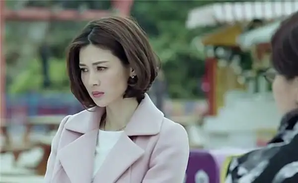 童蕾《我们的爱》变时尚达人 分分钟换装挑战时髦新高度