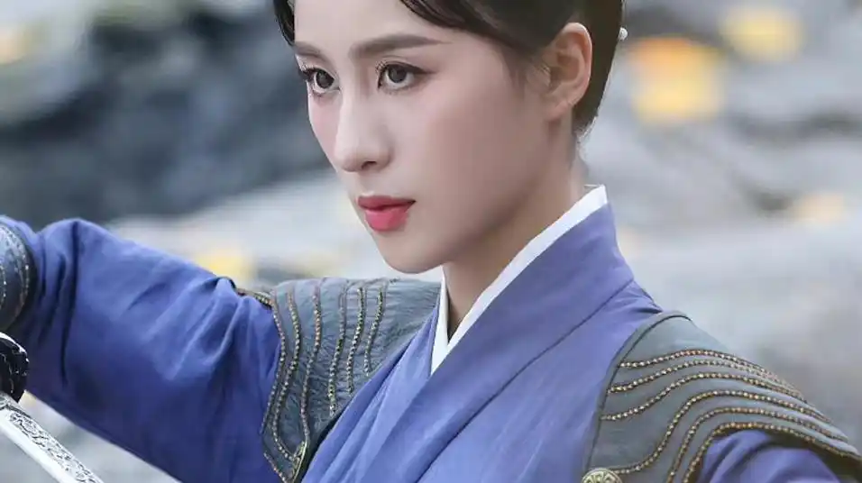 《安乐传》:安宁公主的八套衣服 安宁公主由夏楠饰演,她在剧中的扮相