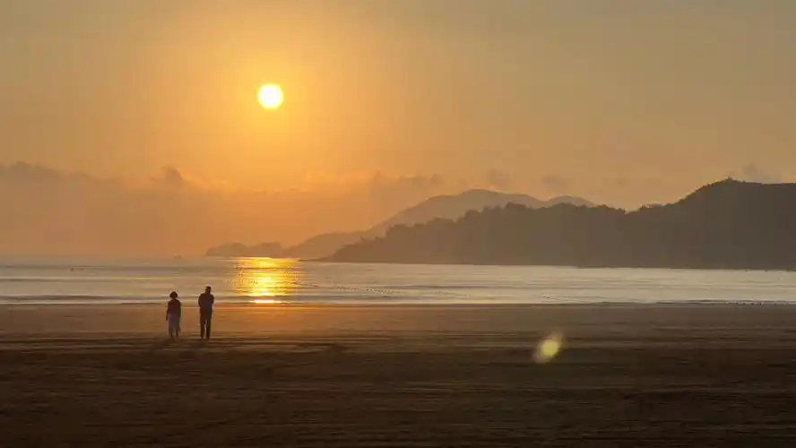 象山石浦皇城沙滩