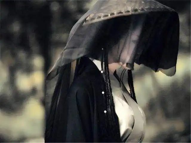 金庸笔下极美的3个女子名字,每一个都是一副景致,凄美动人