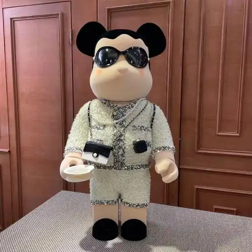 熊附赠有粉底包/双肩包/亚克力包/墨镜/珍珠项链等96联系