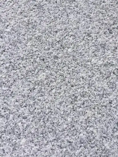 广东中灰石材封开花芝麻灰封开花封开花灰麻石