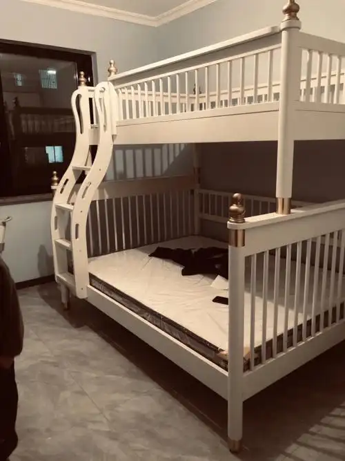 轻奢简约儿童上下床