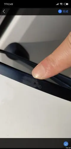 车子黑色塑料件被化学品腐蚀了一点,应该用多少目的砂纸打磨呢?