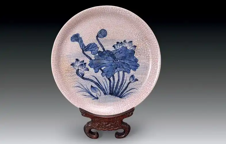 【清道光 哥釉青花荷花盘】拍卖品_图片_价格_鉴赏_清代青花瓷器_雅昌