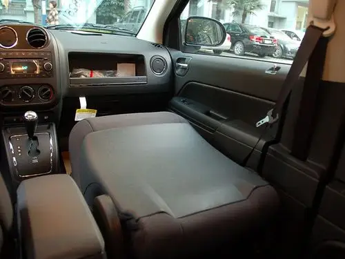 指南者车内局部|内饰图片 – 车主之家