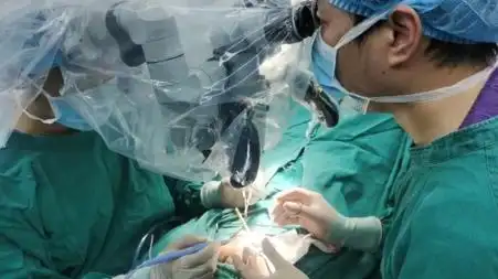 简阳市中医医院成功完成首例显微镜下精索静脉曲张结扎术开启微创治疗