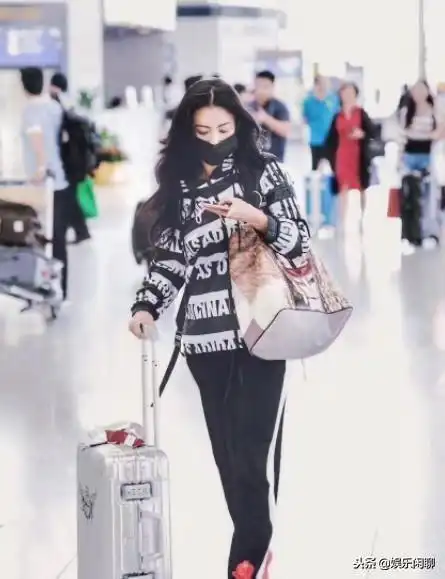 张柏芝第三胎的爸爸照片曝光网络快手截图留证据