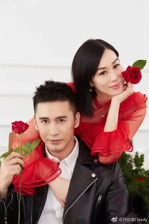 钟丽缇被酸变大婶 张伦硕护爱