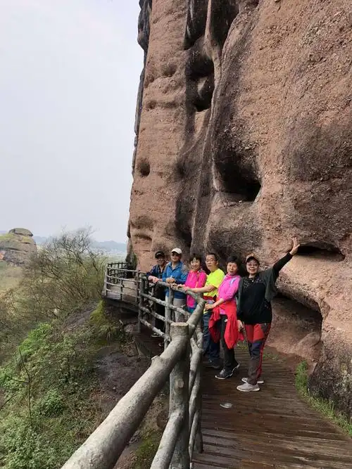 2019年3月27日龙虎山之无蚊村,花语世界和高空栈道