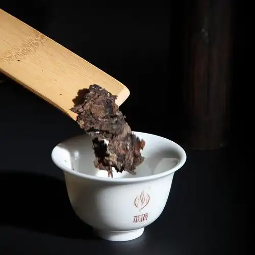 老白2009本境寿眉茶片精制500克送礼收藏陈香枣福鼎寿眉