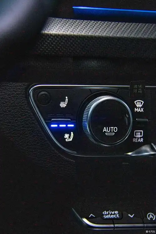 奥迪q5l加装座椅通风 让背部感受通风效果-爱卡汽车网论坛