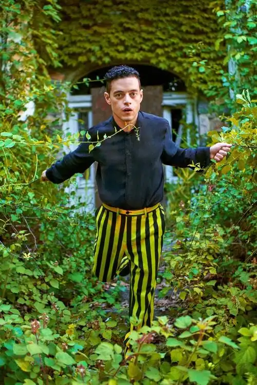 rami malek photographed by ryan mcginley for gq magazine.
