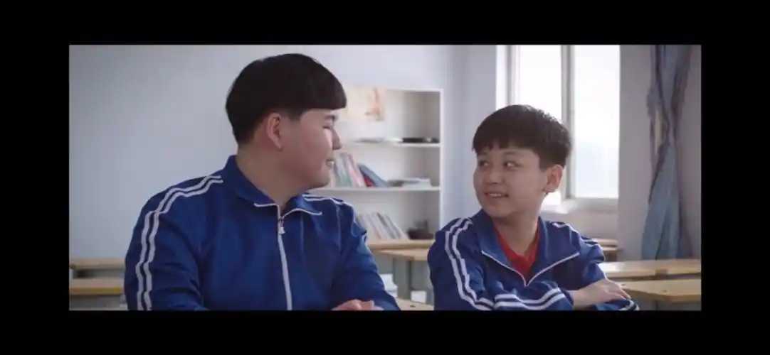 年1月在电视剧《韦贵妃传奇》中饰演曹王;同年3月参演《魔法学院》之