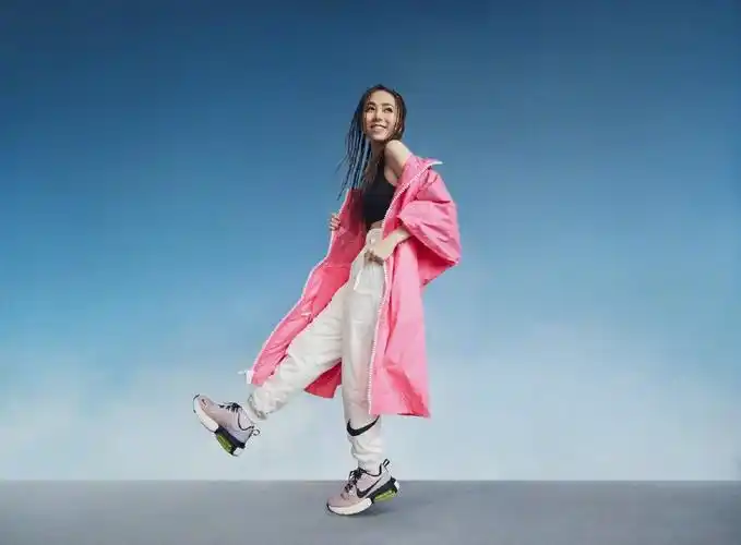 邓紫棋为nike代言,拍摄代言写真,果真爱运动的人穿什么都好看