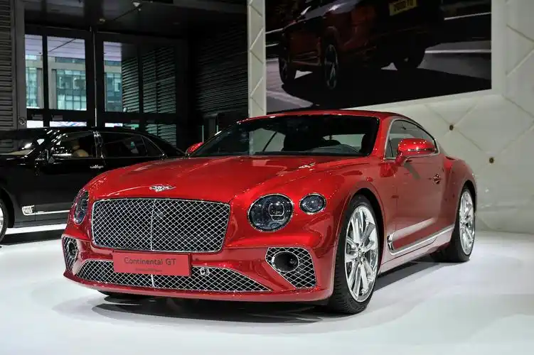 宾利汽车携重磅车型亮相2019深港澳国际车展